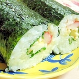 ❤卵サラダと大葉とカニかまの巻き寿司❤